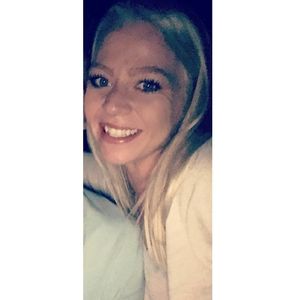 Meet your Posher, Bobbi